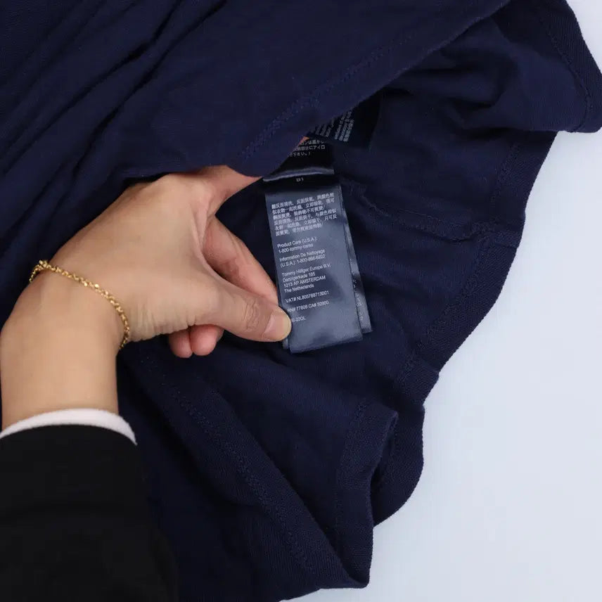 [BUNJANG] XL Tommy Jeans Small Logo T-shirt / XL 타미진 스몰로고 반팔티 0225H1