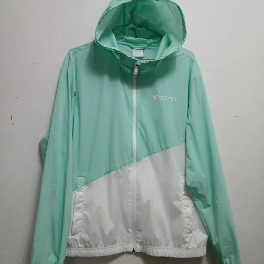 [BUNJANG] Discovery Men's Windbreaker Jacket (Size 100) / 디스커버리 남성 바람막이 자켓 점퍼 사이즈 100