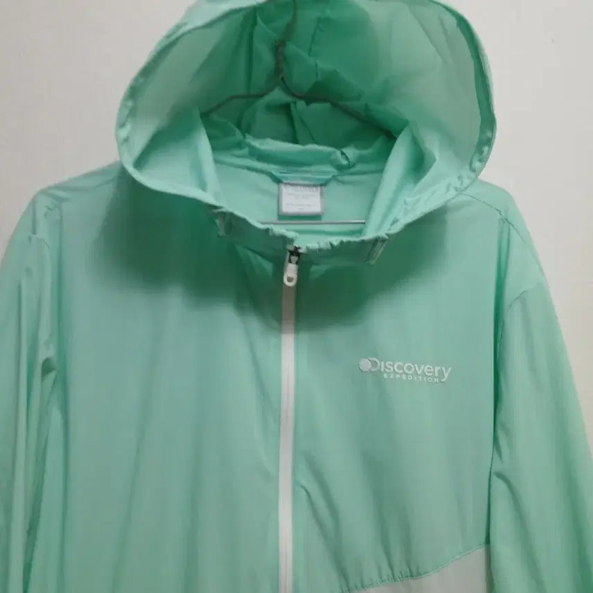 [BUNJANG] Discovery Men's Windbreaker Jacket (Size 100) / 디스커버리 남성 바람막이 자켓 점퍼 사이즈 100