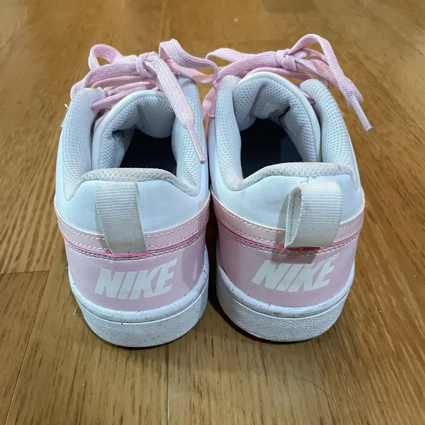 [BUNJANG] Nike Court Borough Low Recraft Pink 240 / 나이키 코트 버로우 로우 리크래프트 핑크 240
