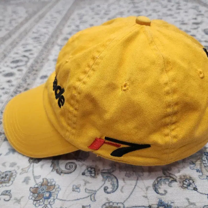 [BUNJANG] TaylorMade Golf Yellow Ball Cap / 테일러메이드 골프  옐로우 볼캡