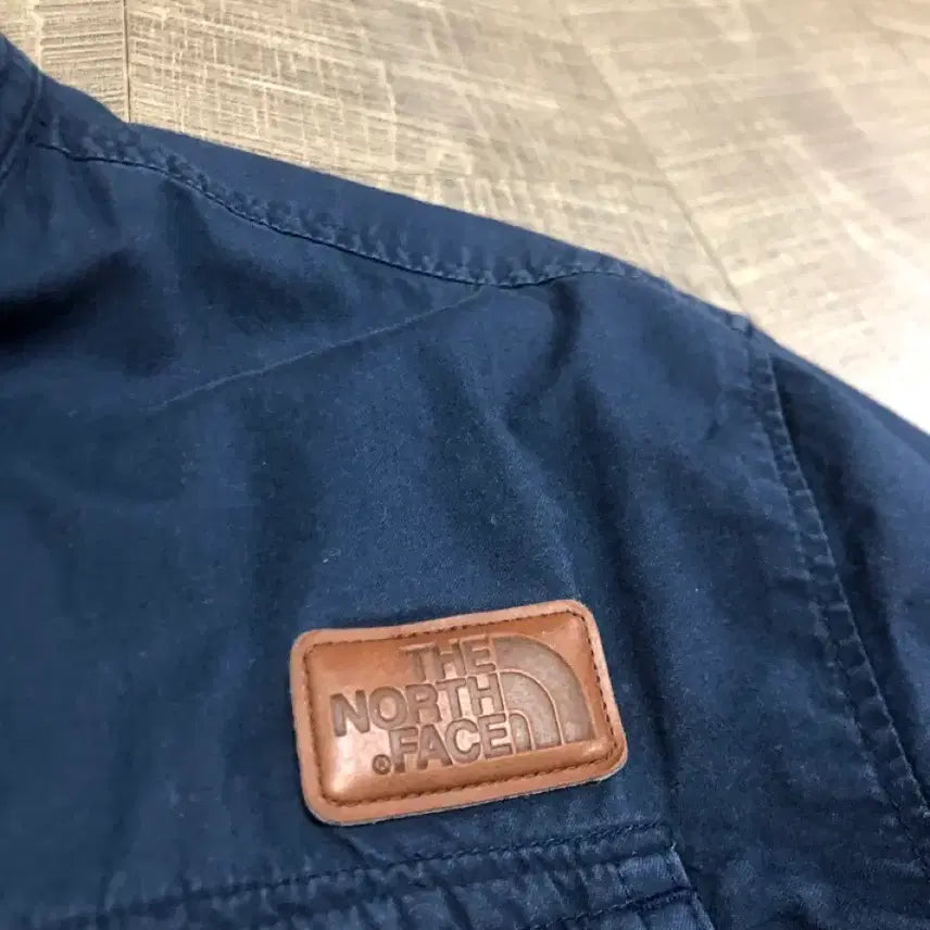 [BUNJANG] The North Face Two-Pocket Work Jacket Shirt / 노스페이스 투포켓 워크 자켓형 셔츠105