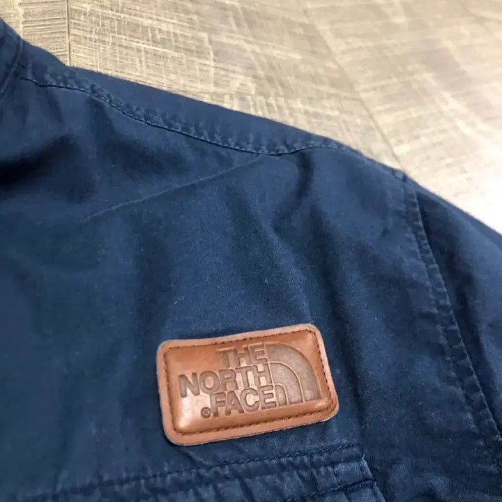 [BUNJANG] The North Face Two-Pocket Work Jacket Shirt / 노스페이스 투포켓 워크 자켓형 셔츠105