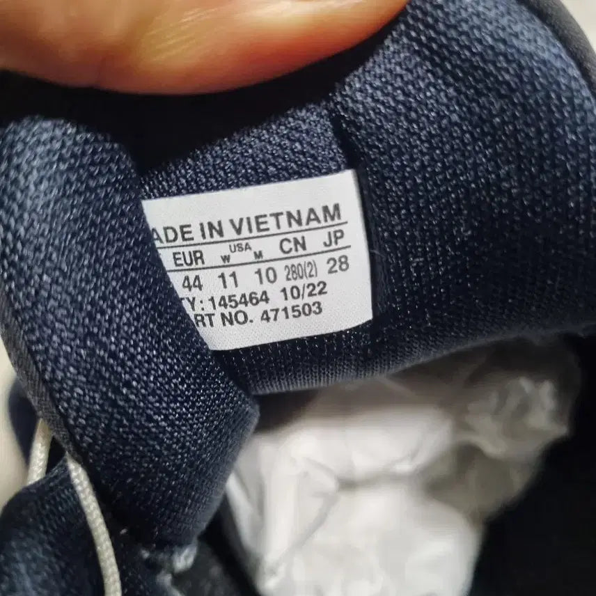 [BUNJANG] Salomon Men's Sneakers (Size 280) / 살로몬 남성 스니커즈