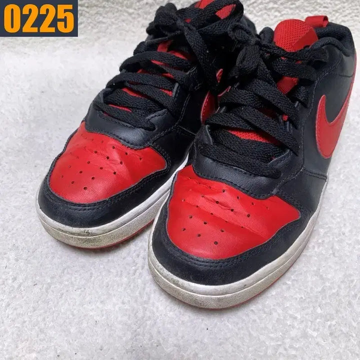 [BUNJANG] NIKE Court Borough Sneakers / [240] NIKE 나이키 코트 버로우 스니커즈