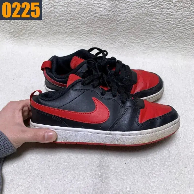 [BUNJANG] NIKE Court Borough Sneakers / [240] NIKE 나이키 코트 버로우 스니커즈