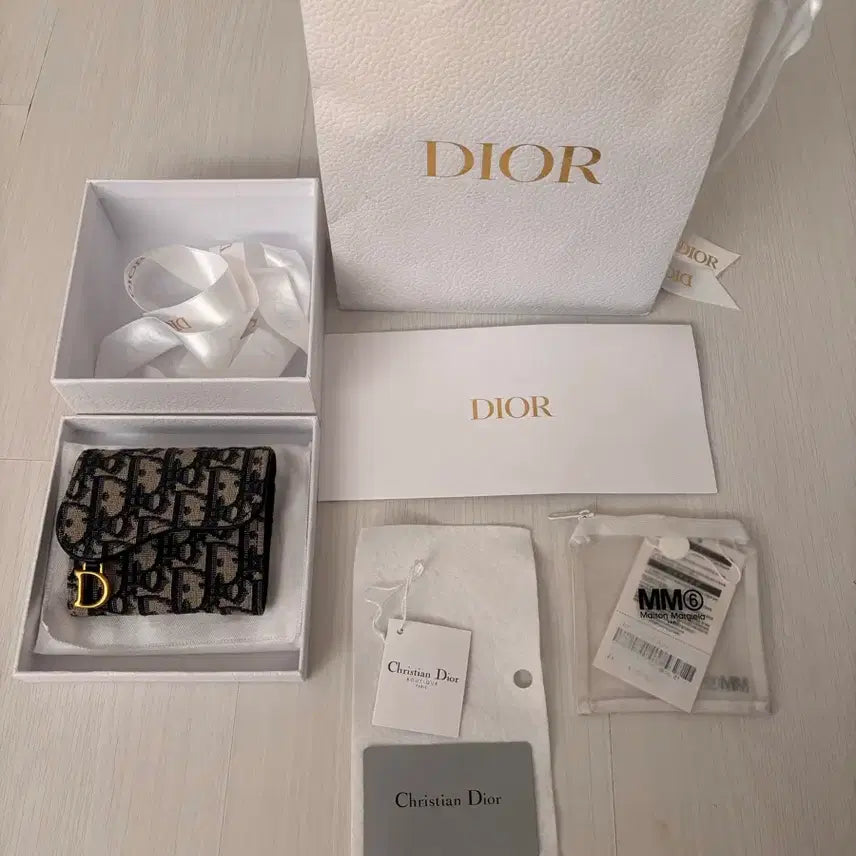 [BUNJANG] Dior Wallet - Full Package / 디올지갑