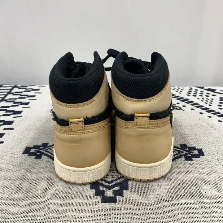 [BUNJANG] Nike Jordan 1 Retro High OG Vachetta Tan Sneakers 275 / 나이키 조던1 레트로 하이 OG 바체타 탄 스니커즈 275 E02304