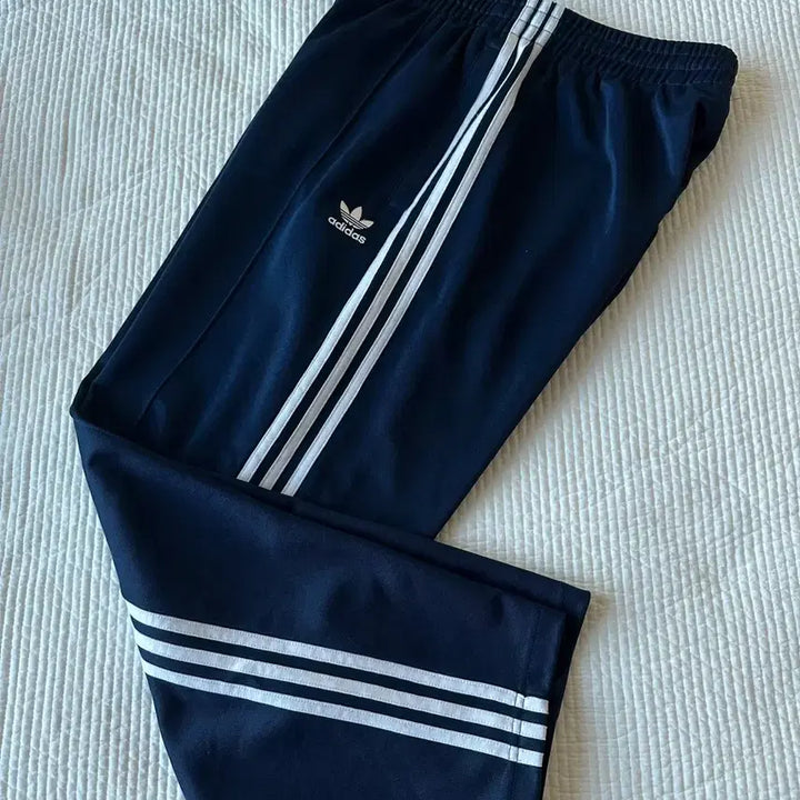 [BUNJANG] Adidas Firebird Training Pants - Navy (M) / 아디다스 파이어버드 배기 트레이닝팬츠