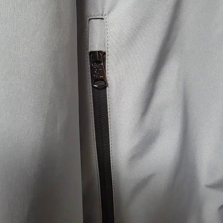 [BUNJANG] Calvin Klein Grey Hooded Padded Jacket / 캘빈클라인 그레이 후드 누빔자켓