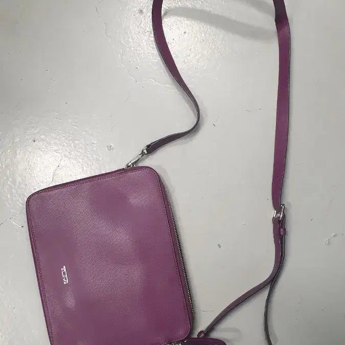 [BUNJANG] TUMI Women's Purple Crossbody Bag / TUMI 여성 퍼플 크로스백