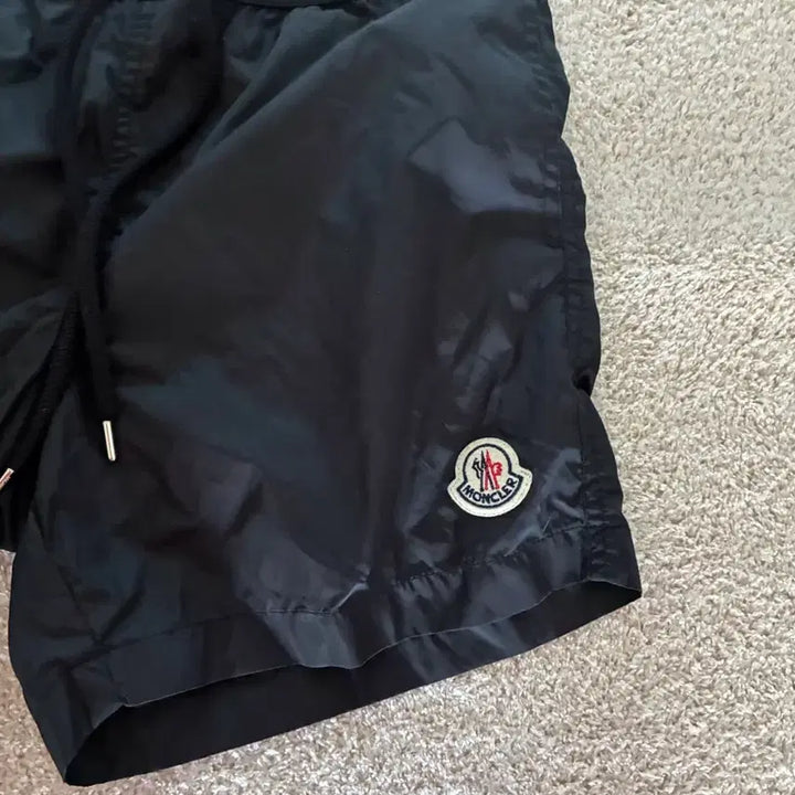 [BUNJANG] Moncler Nylon Shorts Size S / 몽클레어 나일론 반바지 s사이즈