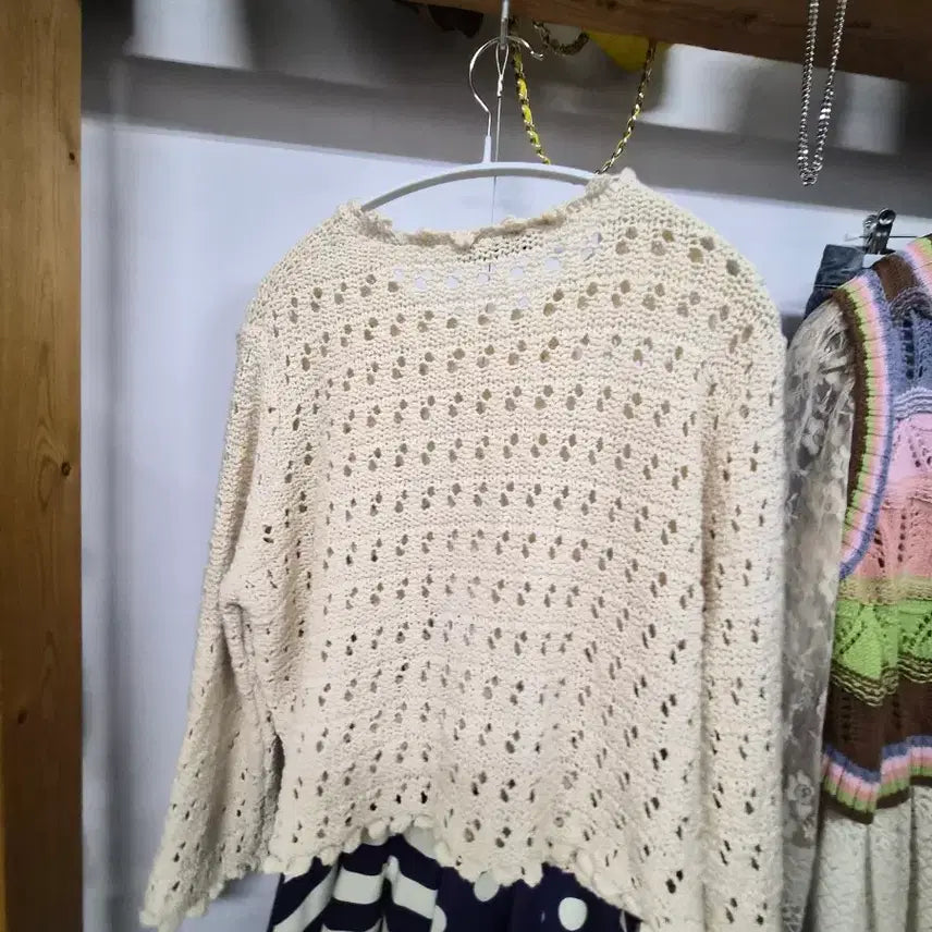 [BUNJANG] ZARA Crochet Knit Top & BLANK Dot Stripe Skirt / 자라 크로쉐 니트. blank 도트 스트라이프 스커트