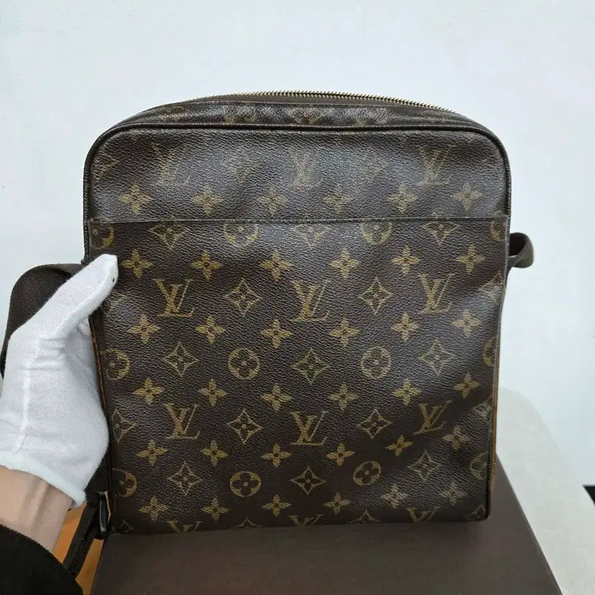 [BUNJANG] Louis Vuitton Monogram Messenger Bag / [정품] 루이비통 모노그램 메신저백