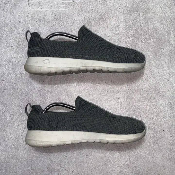 [BUNJANG] Skechers Go Walk Slip-On 260mm / 스케쳐스 고워크 슬립온 260mm