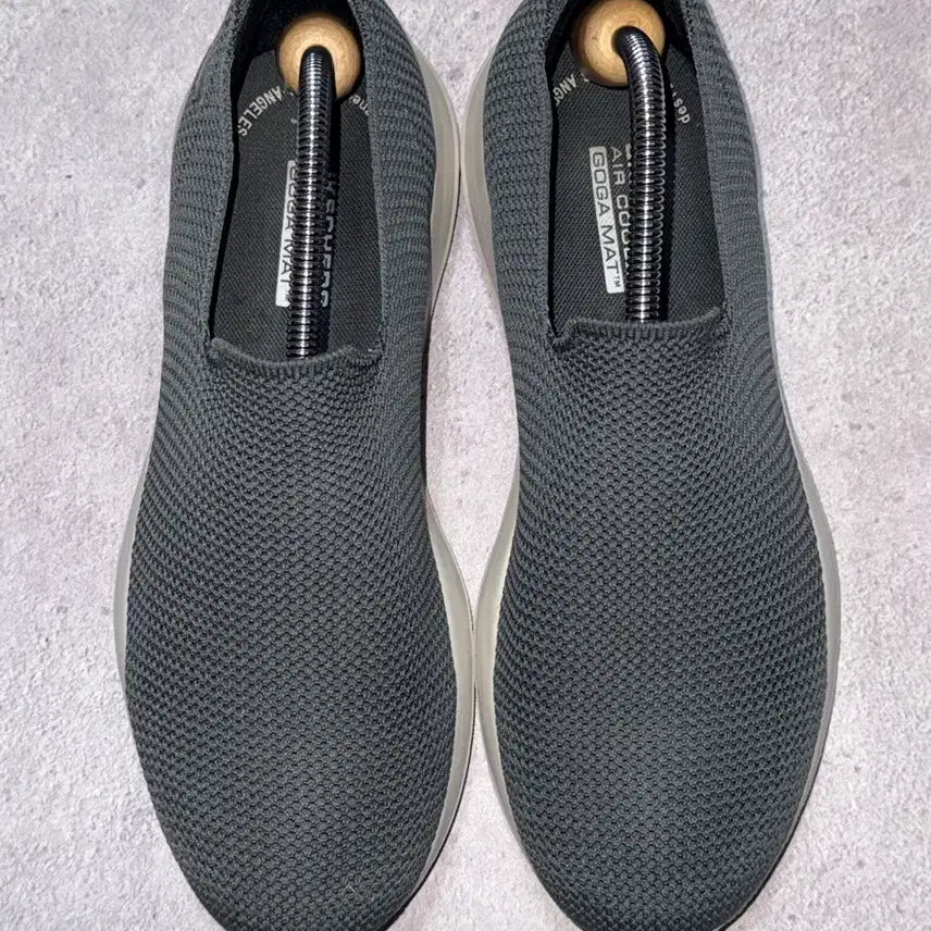 [BUNJANG] Skechers Go Walk Slip-On 260mm / 스케쳐스 고워크 슬립온 260mm