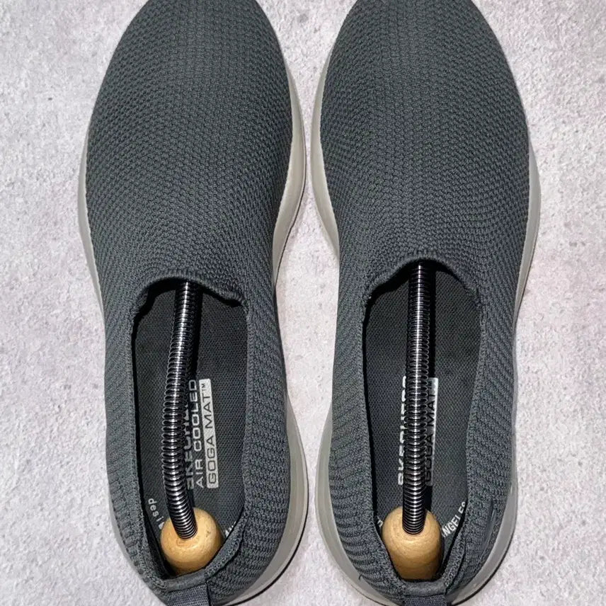 [BUNJANG] Skechers Go Walk Slip-On 260mm / 스케쳐스 고워크 슬립온 260mm