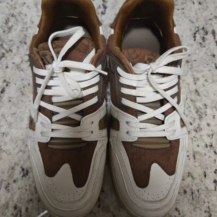 [BUNJANG] Sneakers Brown/White / 브라운/화이트 스니커즈 운동화