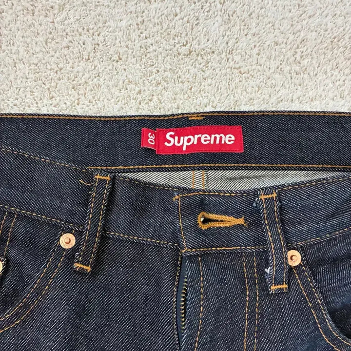 [BUNJANG] Supreme Raw Denim Shorts Size 30 / 슈프림 생지 데님 반바지 30사이즈