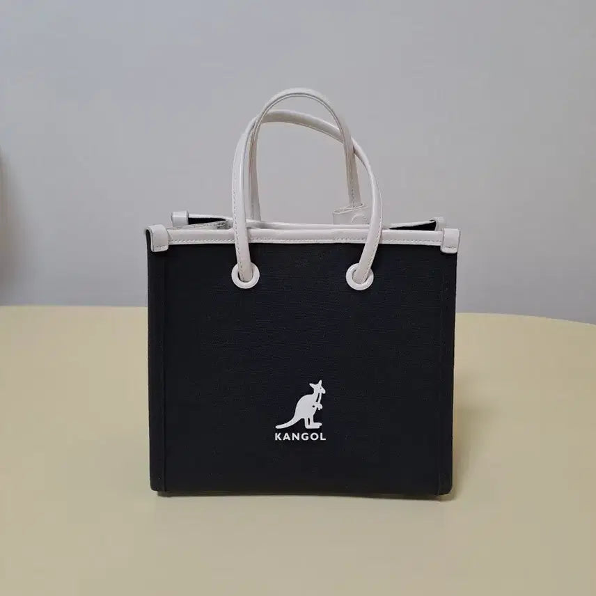[BUNJANG] Kangol Tote/Crossbody Bag / 캉골 토트,크로스백
