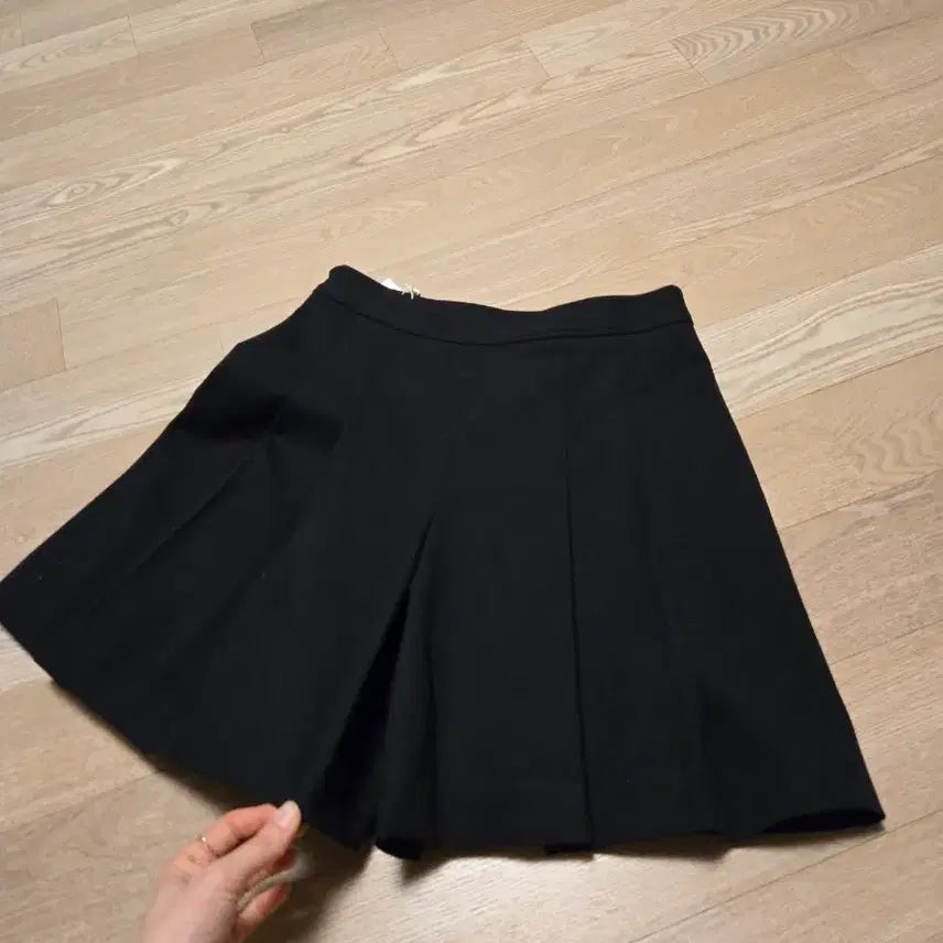 [BUNJANG] Beanpole Women's Pleated Skirt Pants / [26/미착용] 빈폴 여성 플리츠 치마 바지 2024