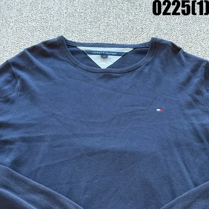 [BUNJANG] Tommy Hilfiger Navy Knit M / 타미힐피거 네이비 긴팔 니트 M