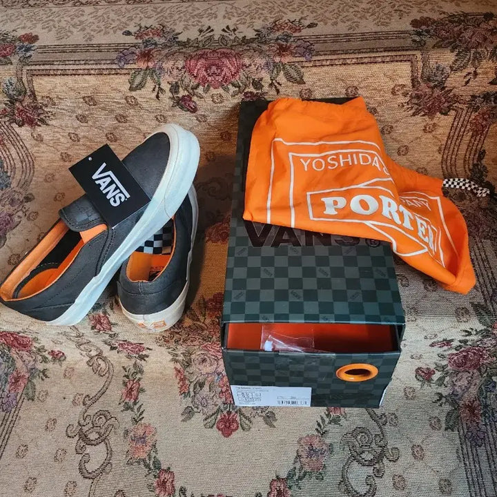 [BUNJANG] Vans Porter Slip-On Sneakers / Vans x Porter 반스 슬립온 요시다 콜라보 스니커즈