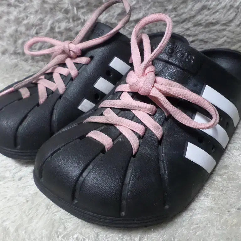 [BUNJANG] Adidas Adilette Clogs Black Slippers / 후루룩구제 245 아디다스 아딜렛 클로그 블랙 슬리퍼 중고 신발