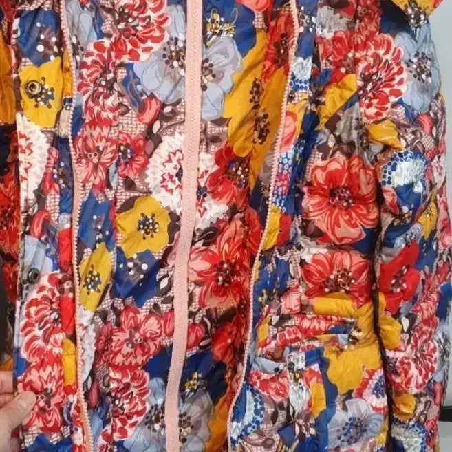 [BUNJANG] Oilily Padded Jacket L / 오일릴리 패딩점퍼L상태아주좋아요년도는있지만보관잘해서