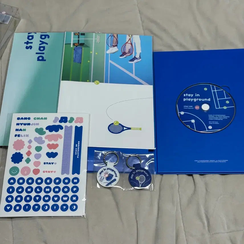 [SOLD OUT] 개봉 스트레이키즈 STAY IN PLAYGROUND 포토북