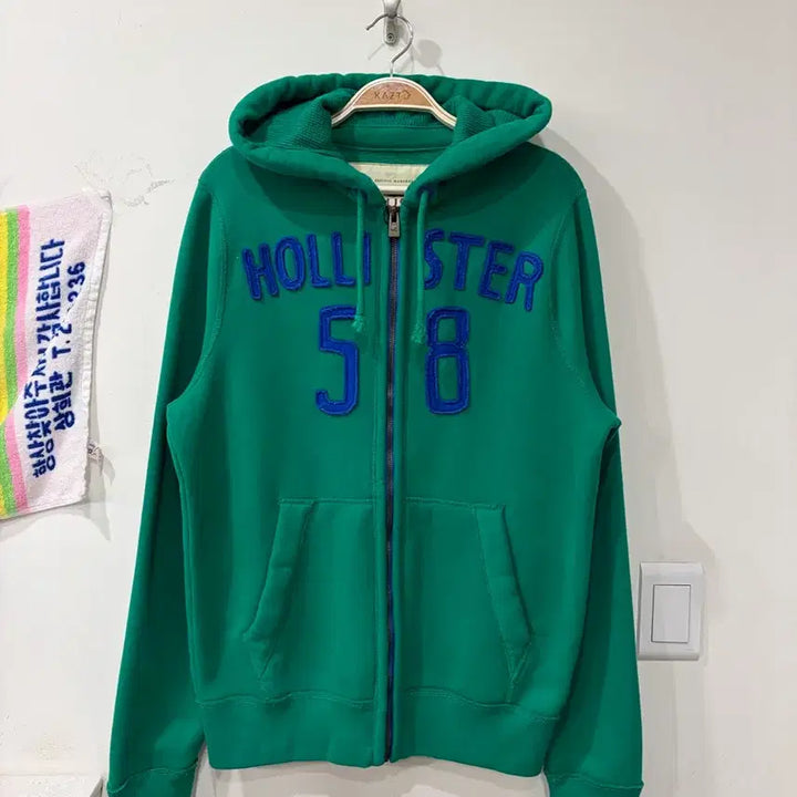 [SOLD OUT] 60. 홀리스터 후드집업