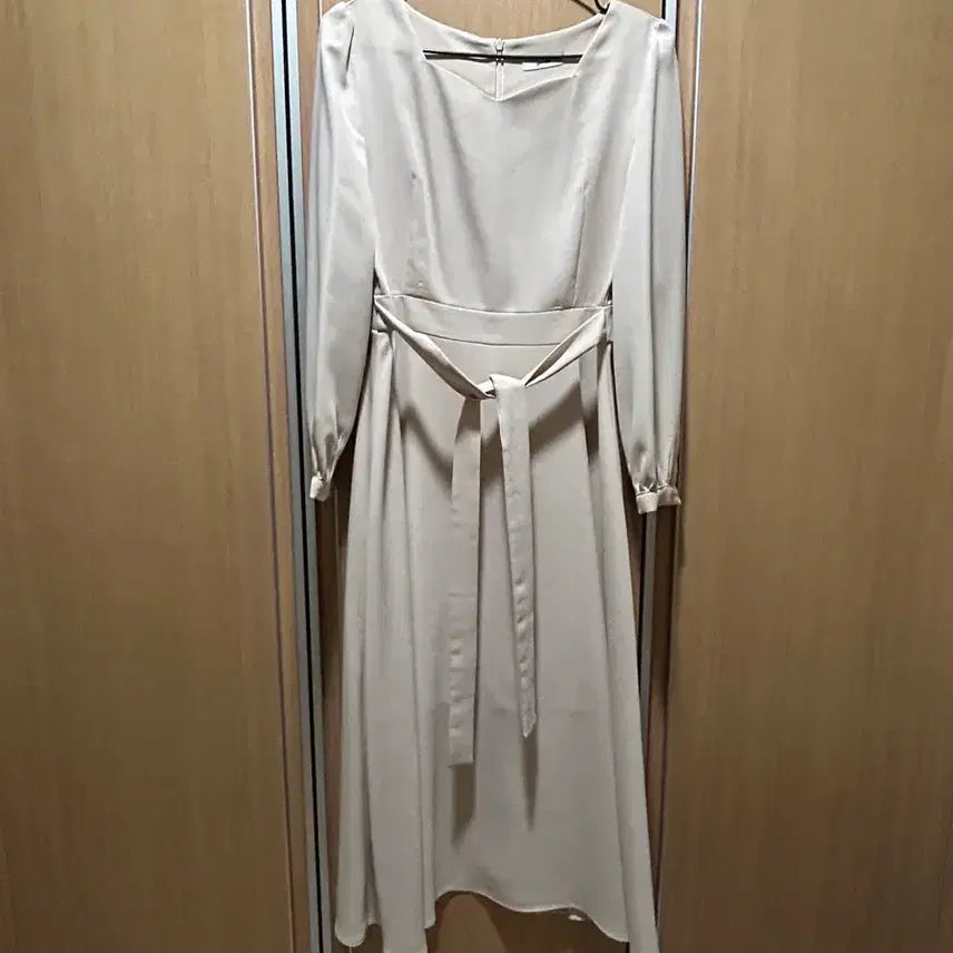 [BUNJANG] Perbit Dress / Perbit 원피스