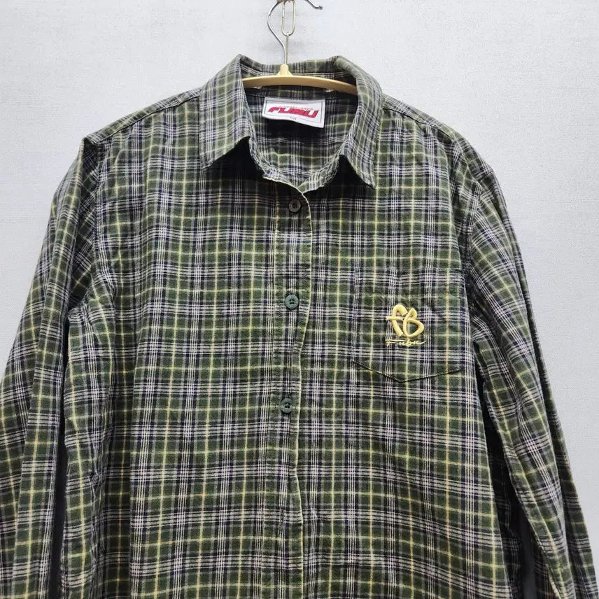 [BUNJANG] FUBU One Pocket Logo Check Crop Shirt (M) / FUBU 푸부 원포켓 로고 체크 크롭셔츠 90(M)