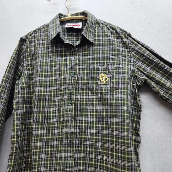 [BUNJANG] FUBU One Pocket Logo Check Crop Shirt (M) / FUBU 푸부 원포켓 로고 체크 크롭셔츠 90(M)