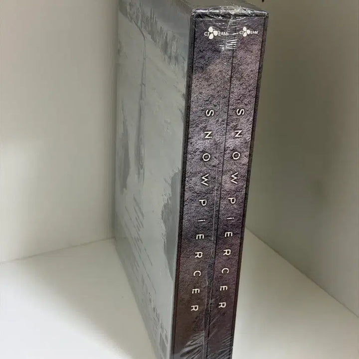 [BUNJANG] Snowpiercer DVD Limited Edition / 설국열차 DVD 한정판 미개봉