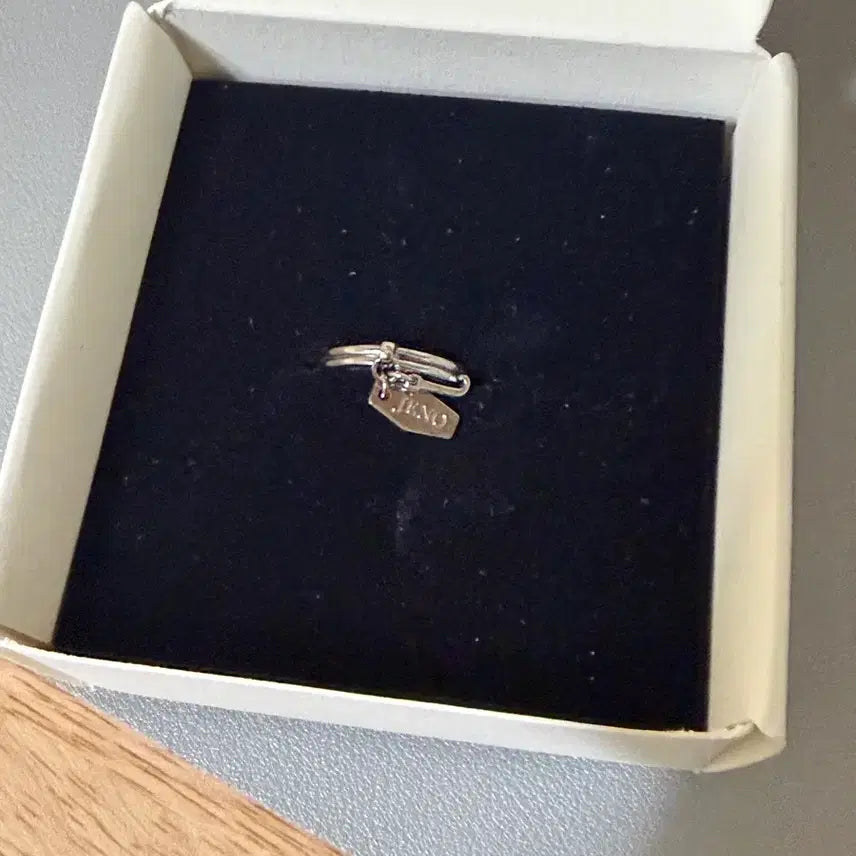 [BUNJANG] NCT Dream Jeno Initial Ring / 매물없음 엔시티드림 제노 이니셜반지 판매 급처