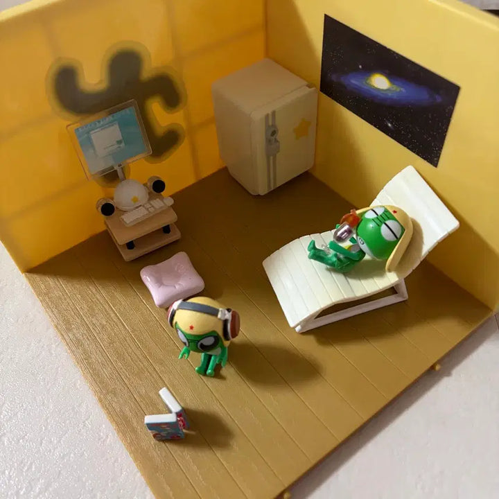 [BUNJANG] Keroro Gunso Keroro My Room Figure Set / 개구리중사 케로로 마이룸 피규어 케로로 2개