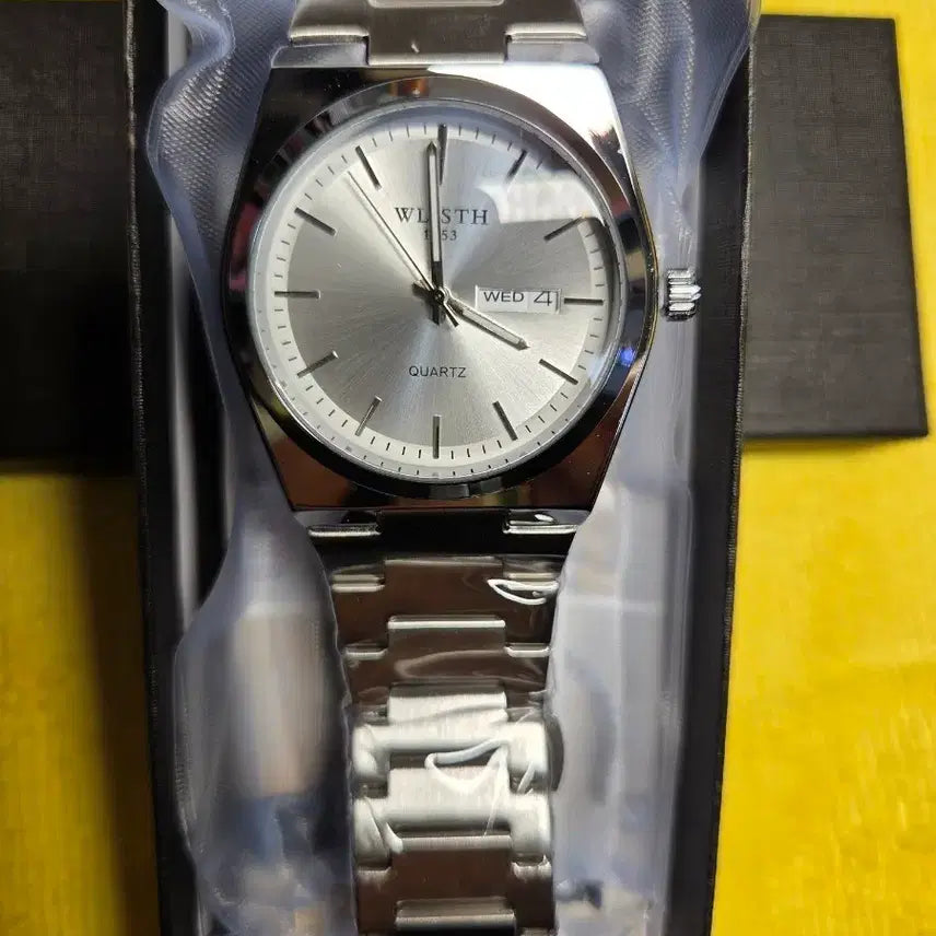 [BUNJANG] WLSTH Quartz Metal Watch Silver / WLSTH 쿼츠 메탈 시계 실버