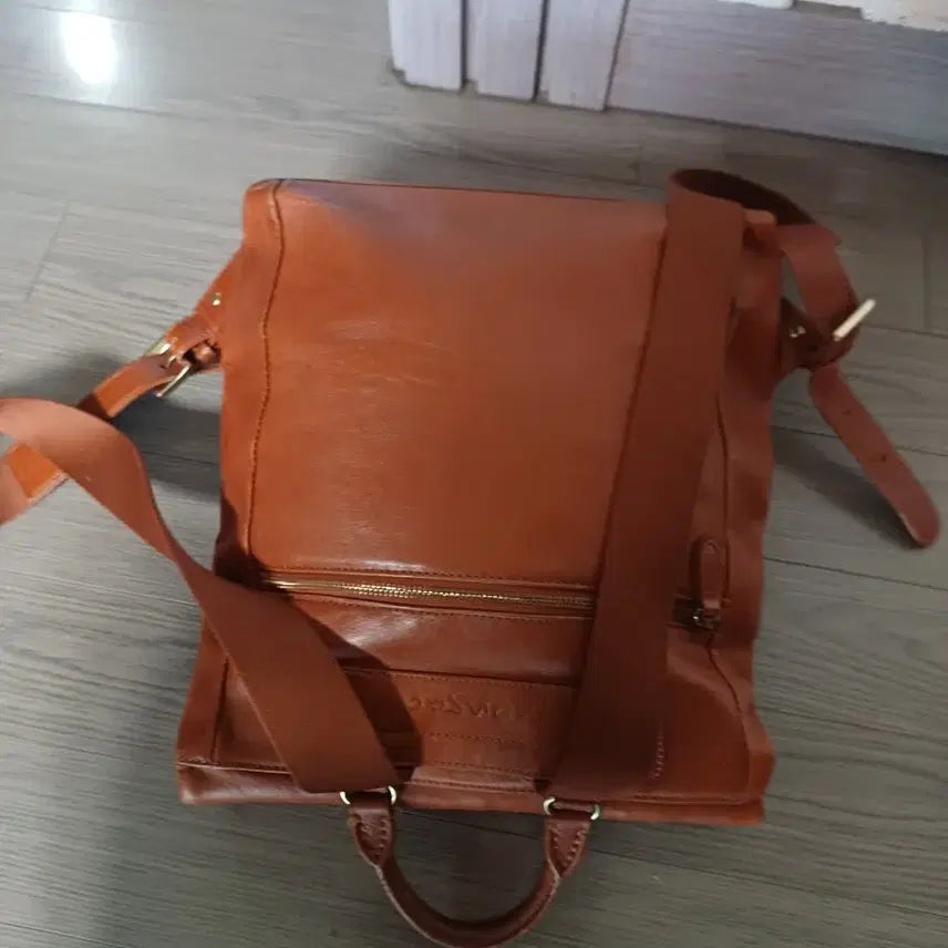 [BUNJANG] Mongsac Leather Backpack Brown / 몽삭가죽 백팩 브라운
