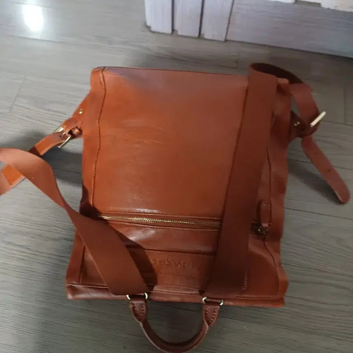 [BUNJANG] Mongsac Leather Backpack Brown / 몽삭가죽 백팩 브라운