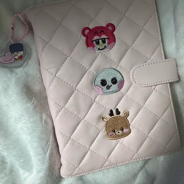 [BUNJANG] RIIZE Sohee Hug Photocard Binder Book / 라이즈 소희 허그 포토카드 바인더 북