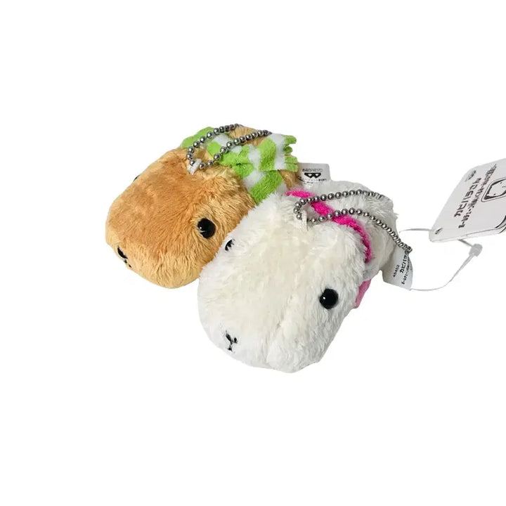 [BUNJANG] Winter Capybara Plush Keyring / [고전]겨울 카피바라상 인형 키링 장갑 목도리