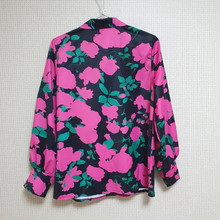 [BUNJANG] Rose Red Blouse - Size 77 / 77사이즈 빅사이즈M 커프스블라우스