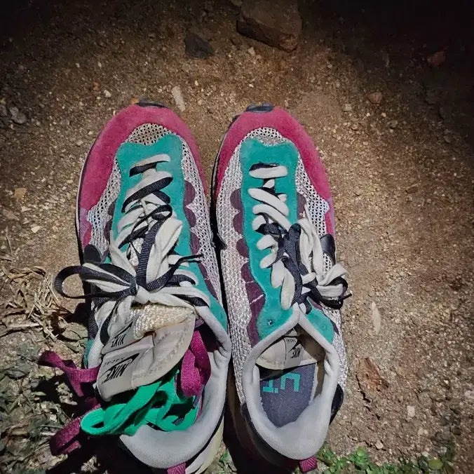 [BUNJANG] Nike Sacai Vaporwaffle Sneakers / 나이키 사카이 베이퍼와플 270