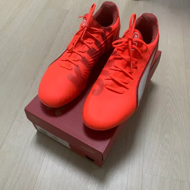 [BUNJANG] Puma King Ultimate MG Soccer Cleats (Size 270) / [택포9.5][270] 푸마 킹 얼티메이트 MG 축구화