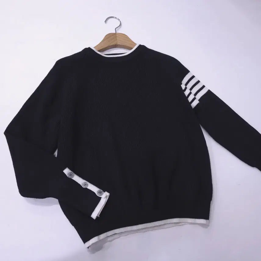 [BUNJANG] NMIXX Sullyoon Knit Top / 샐리) 거의새거  여성 사선 니트 -F