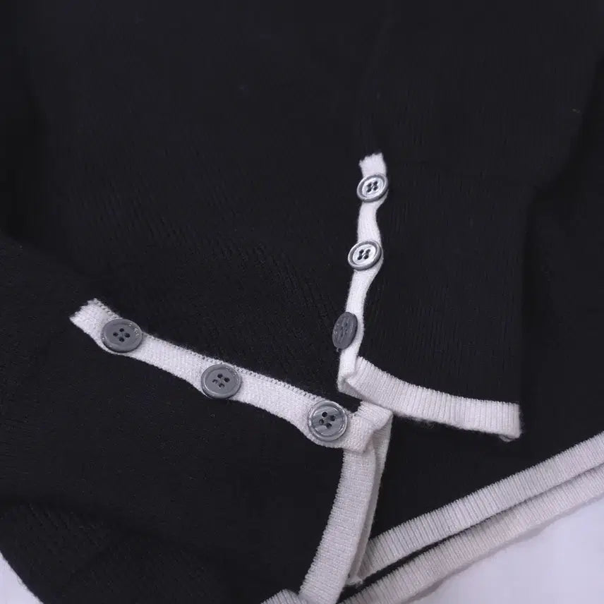 [BUNJANG] NMIXX Sullyoon Knit Top / 샐리) 거의새거  여성 사선 니트 -F