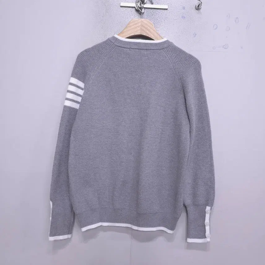 [BUNJANG] NMIXX Sullyoon Knit Top / 샐리) 거의새거 여성 사선 니트 -F