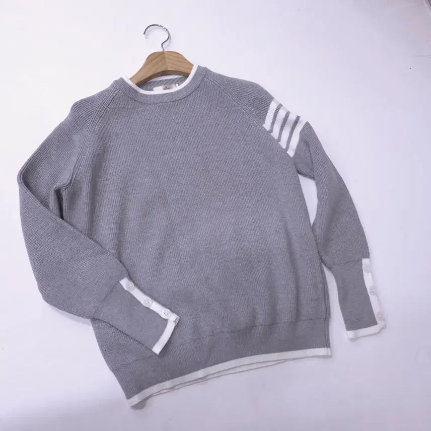 [BUNJANG] NMIXX Sullyoon Knit Top / 샐리) 거의새거 여성 사선 니트 -F