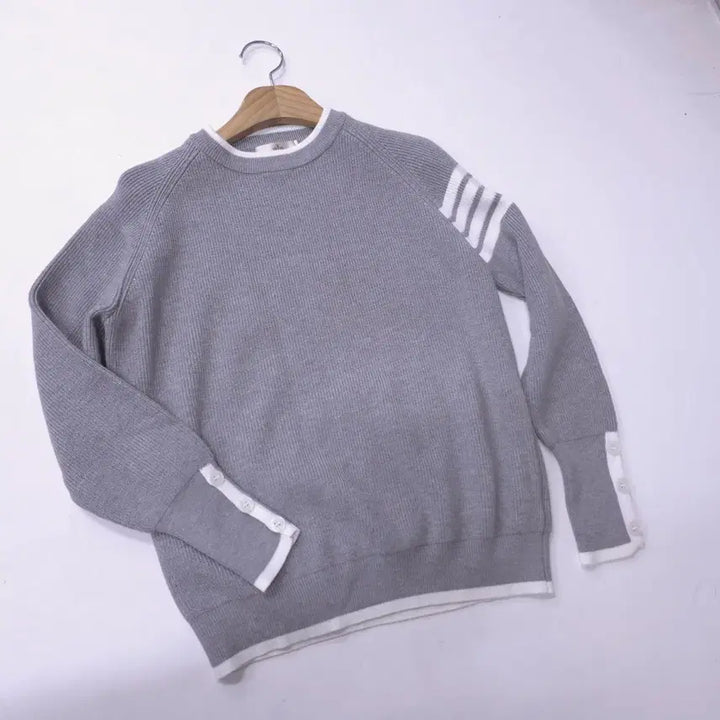 [BUNJANG] NMIXX Sullyoon Knit Top / 샐리) 거의새거 여성 사선 니트 -F